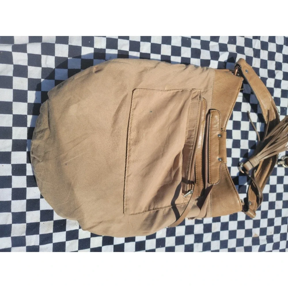 Tan Faux Leather Canvas‎ Hobo Shoulder Bag Tassel Zip Trim Distressed